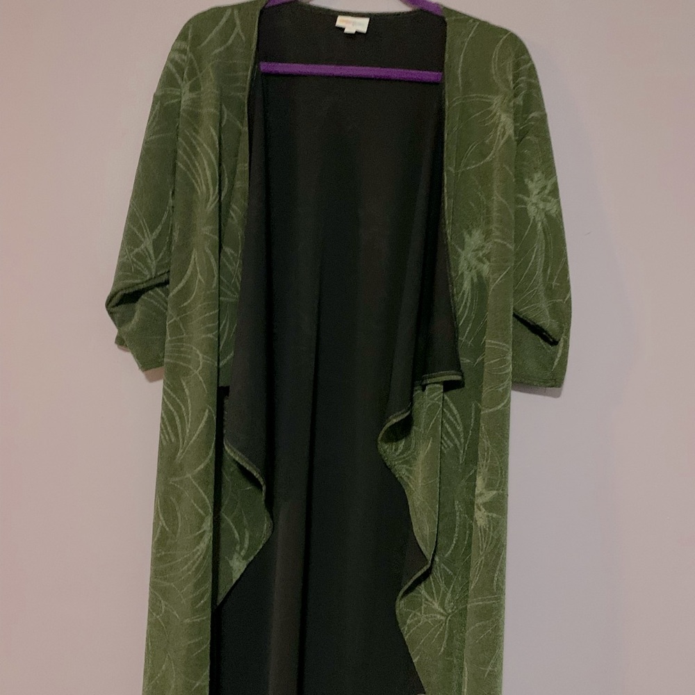 Lularoe Shirley Kimono NWT Small